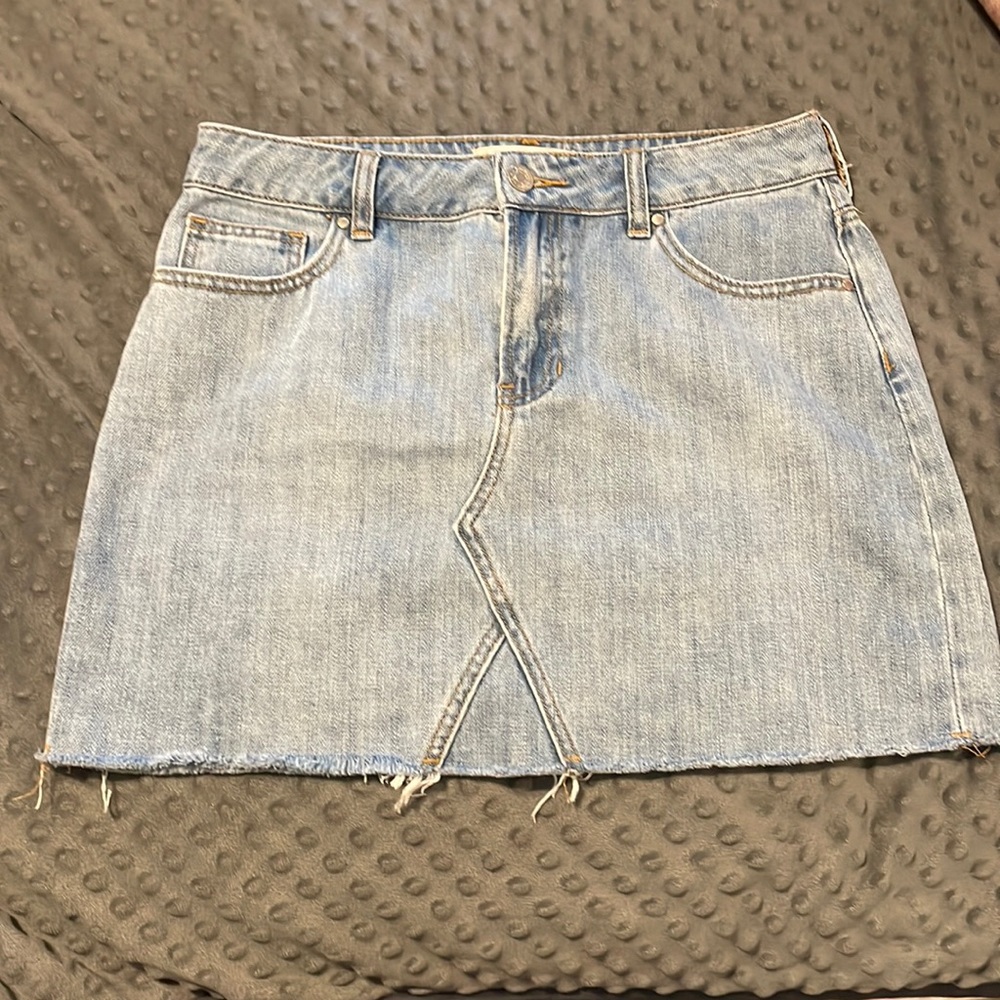 PacSun denim skirt! Size 27!